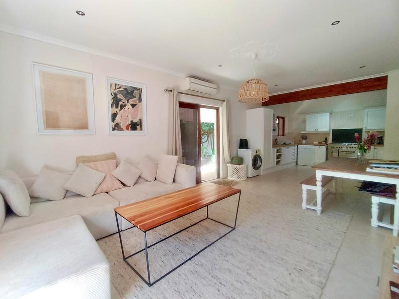 2 Bedroom Property for Sale in Hout Bay Western Cape